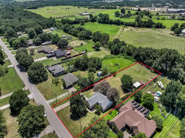 118 Sanchez Creek Court, Weatherford, TX 76088