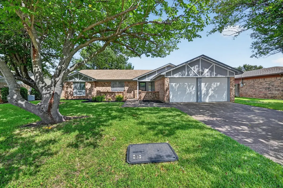 3619 Ceran Drive, Arlington, TX 76016 - #1
