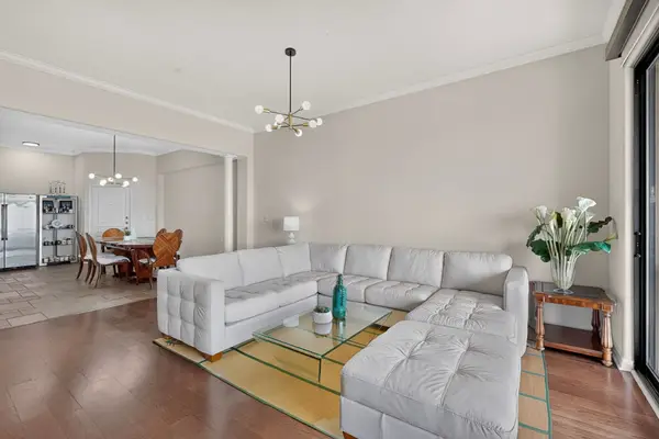 330 Las Colinas Boulevard E #1304, Irving, TX 75039