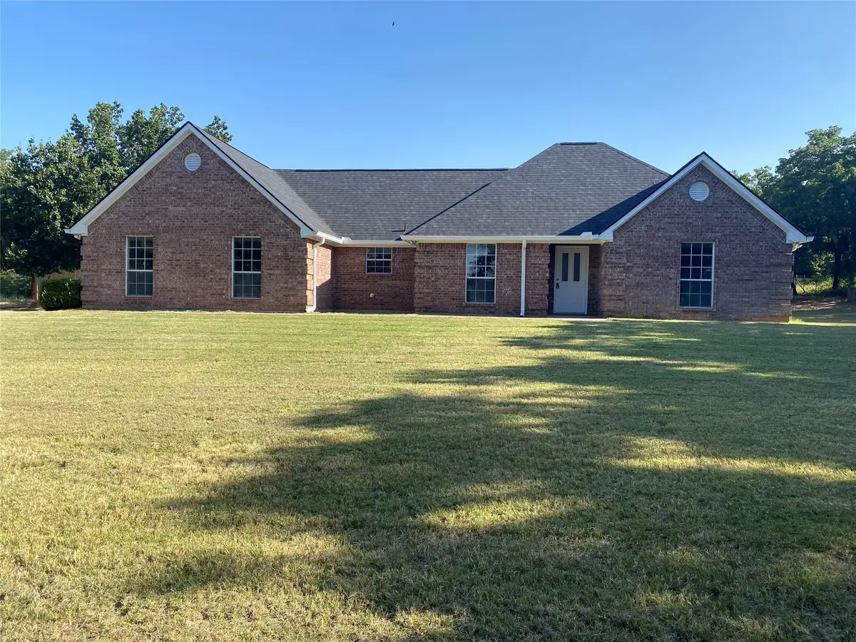 9296 Fm 1810, Chico, TX 76431 - #1