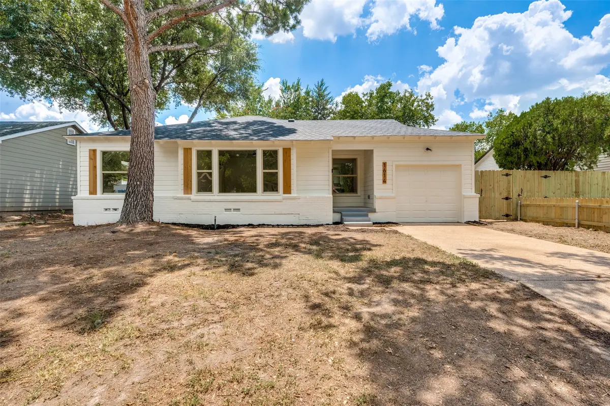 1614 W 3rd Street, Irving, TX 75060 - #1