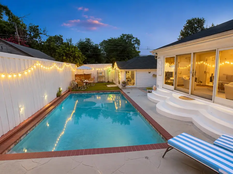 7015 Coronado Avenue, Dallas, TX 75214 - #2