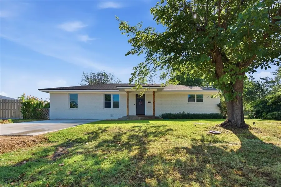 507 S Colorado Street, Whitney, TX 76692 - #2