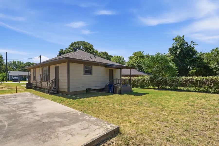 3029 Pueblo Trail, Lake Worth, TX 76135 - #2