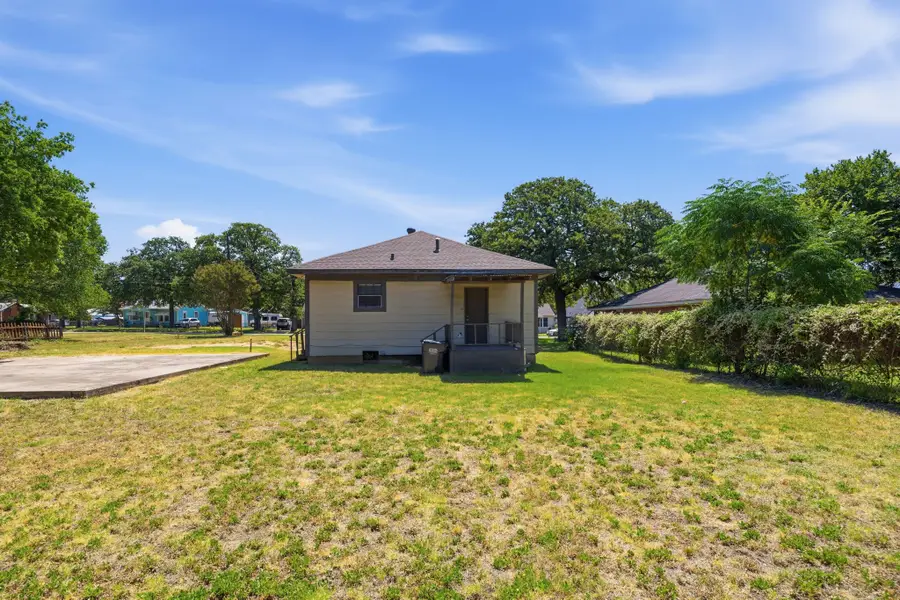 3029 Pueblo Trail, Lake Worth, TX 76135 - #3