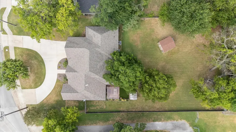 327 Walnut Street, Terrell, TX 75160 - #2