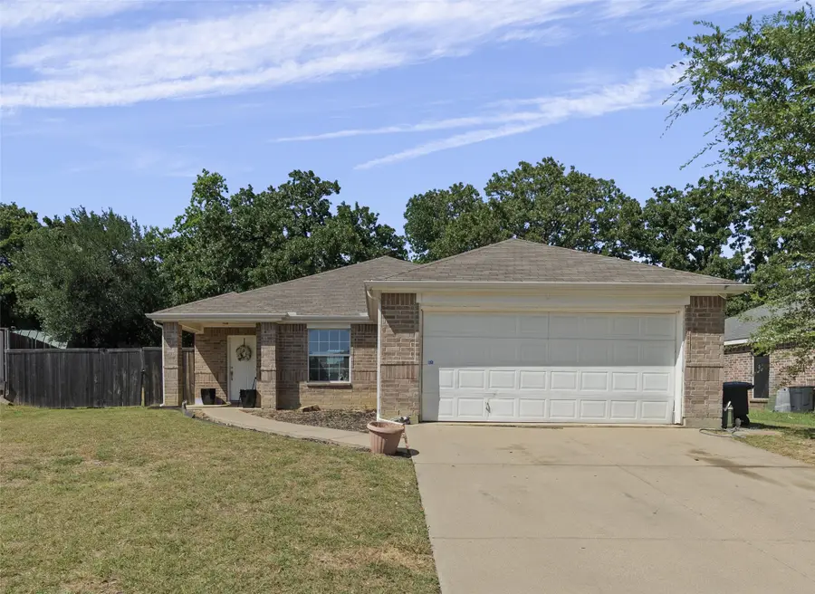 4509 Forest Glen Drive, Forest Hill, TX 76119 - #2