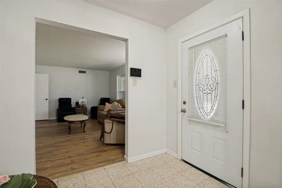 1107 Royal Drive, Kaufman, TX 75142 - #3