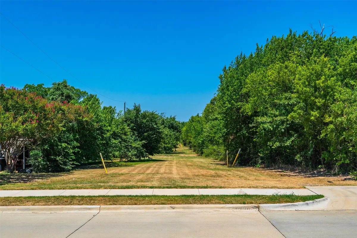 137 Collett Sublett Road, Kennedale, TX 76060 - #1