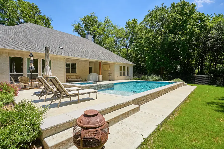 358 Glade Valley Road, Azle, TX 76020 - #2