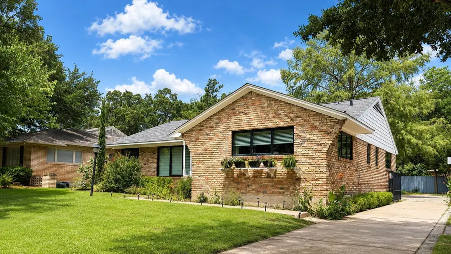 6755 E Mockingbird Lane, Dallas, TX 75214 - #3