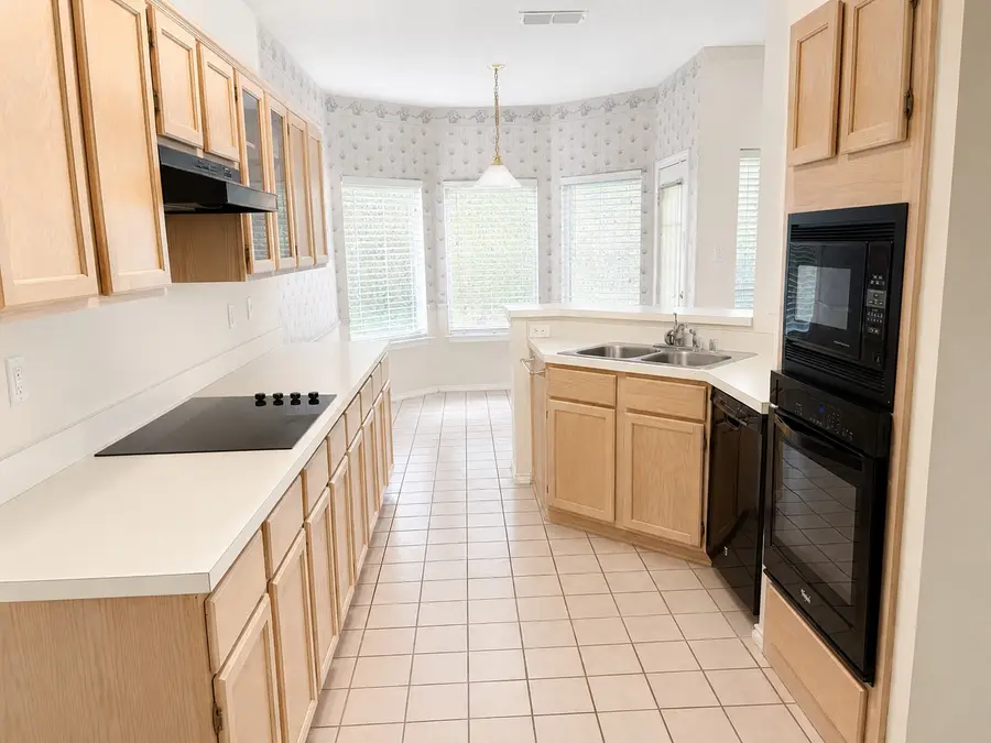 6810 High Country Trail, Arlington, TX 76016 - #2