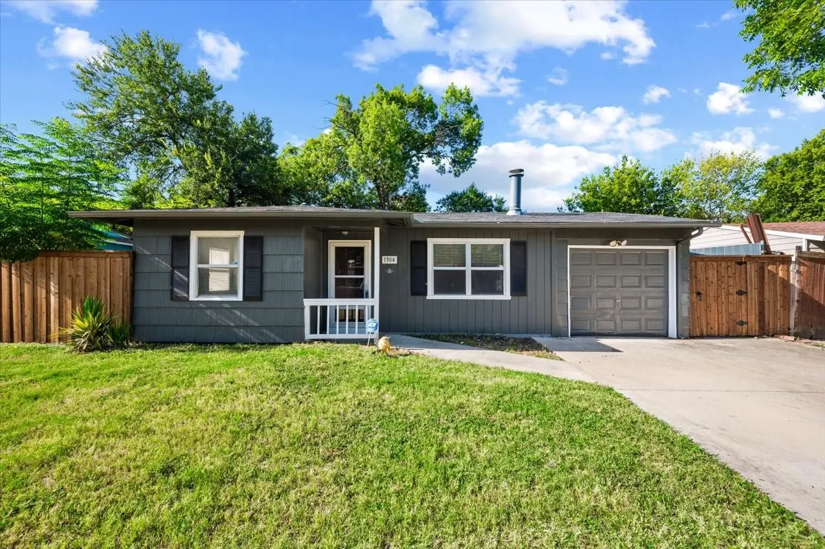 1304 Cardinal Street, Arlington, TX 76010 - #1