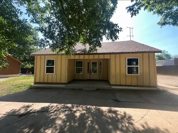207 Austin Street, Farmersville, TX 75442