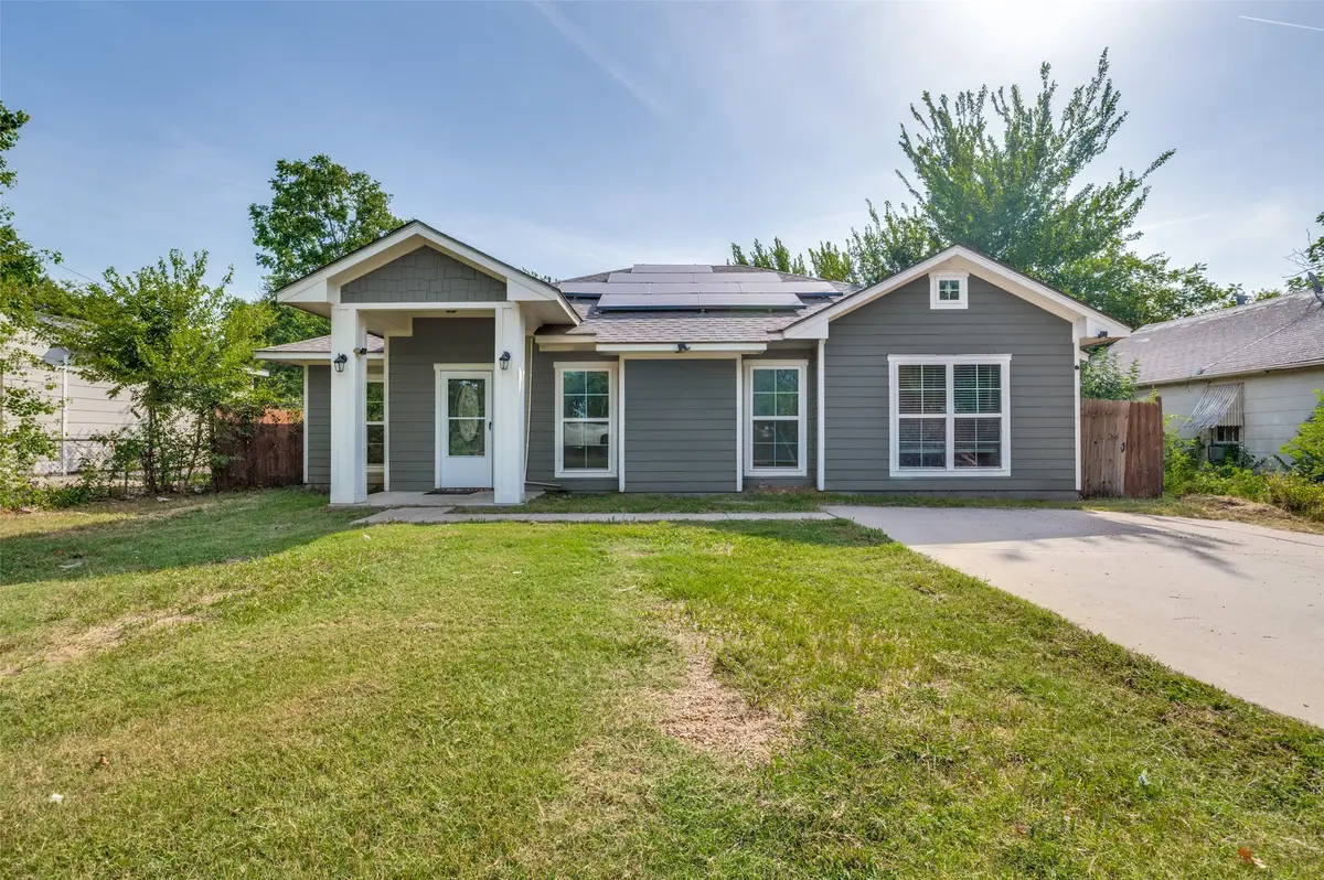 207 Ennis Street, Waxahachie, TX 75165 - #1