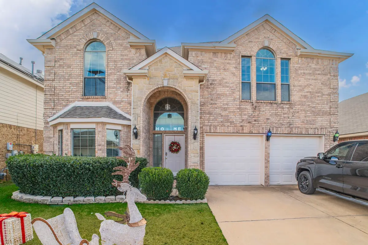 317 Crescent Creek Lane, Fort Worth, TX 76140 - #1