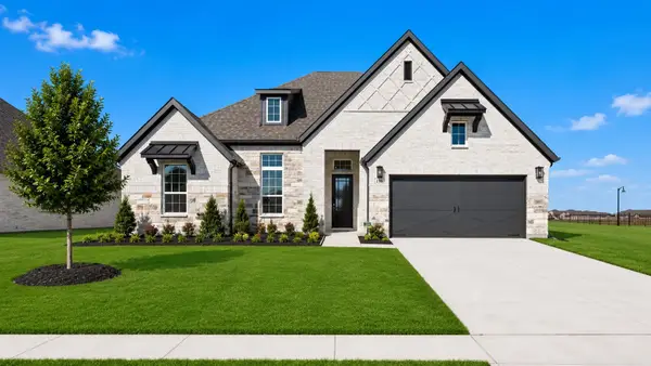 193 Mountain Laurel Drive, Waxahachie, TX 75165