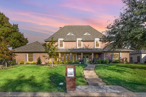 1103 Findlay Drive, Arlington, TX 76012