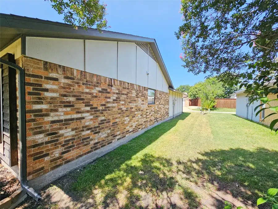 2117 Baltimore Drive, Richardson, TX 75081 - #2