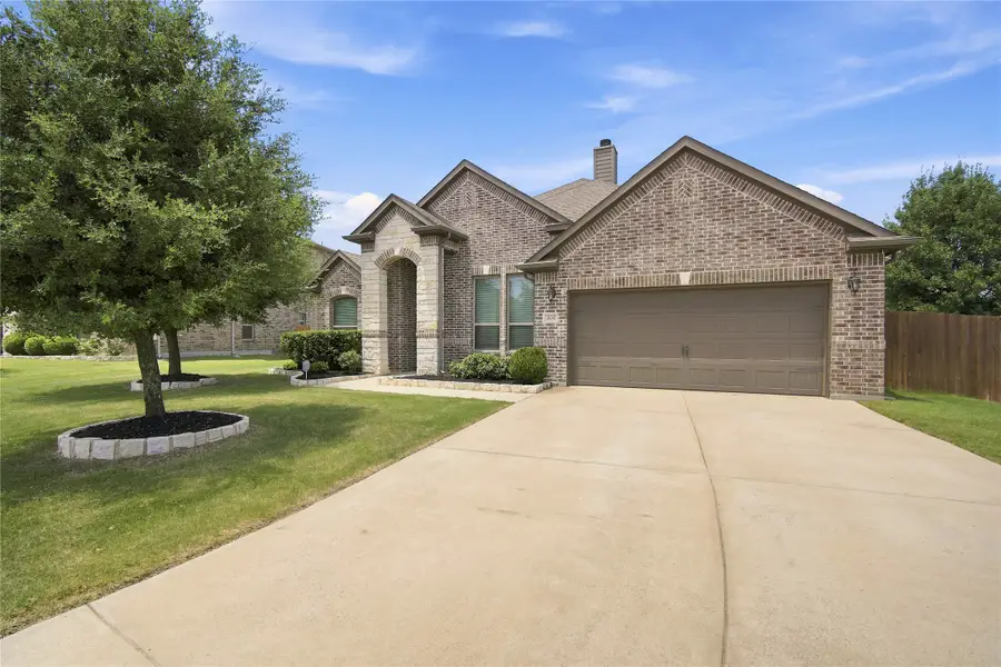 205 Canterbury Court, Midlothian, TX 76065 - #2