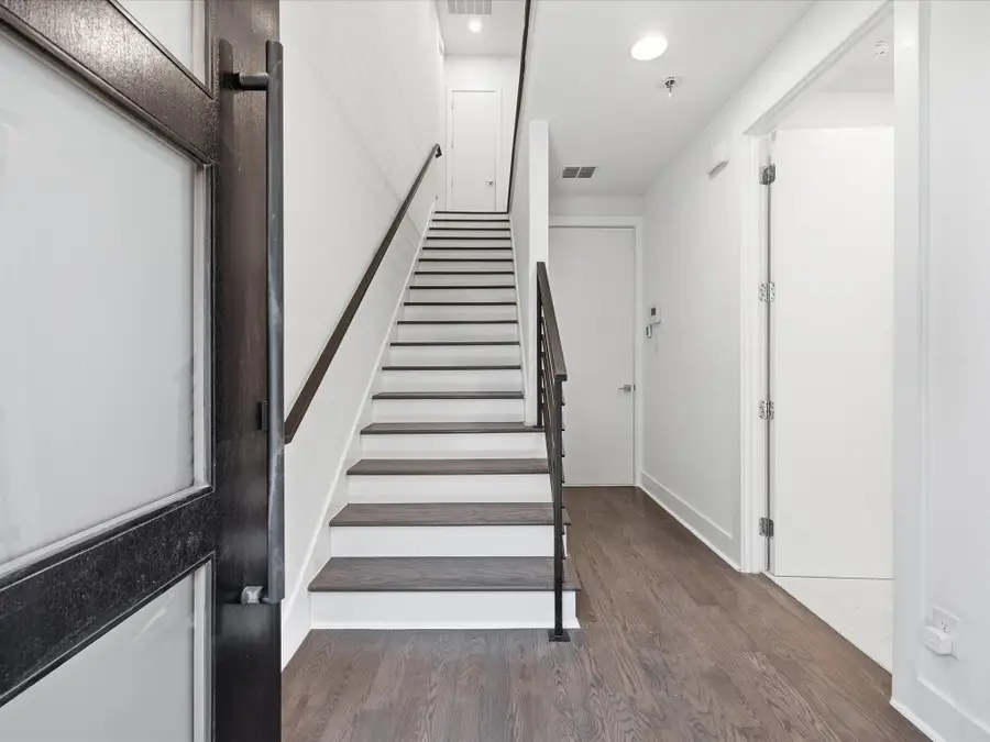 1920 Dowgate Court, Dallas, TX 75204 - #2