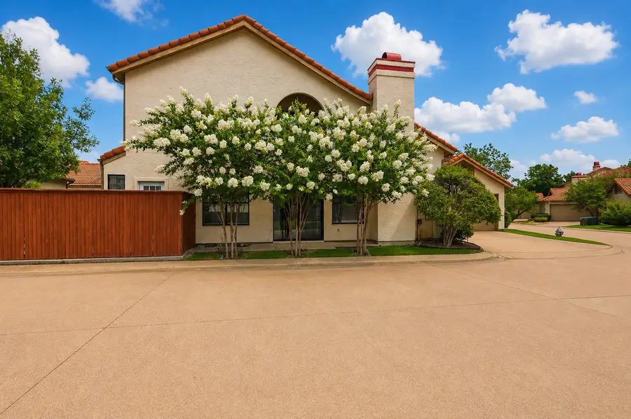 608 Fiesta Circle, Irving, TX 75063 - #2