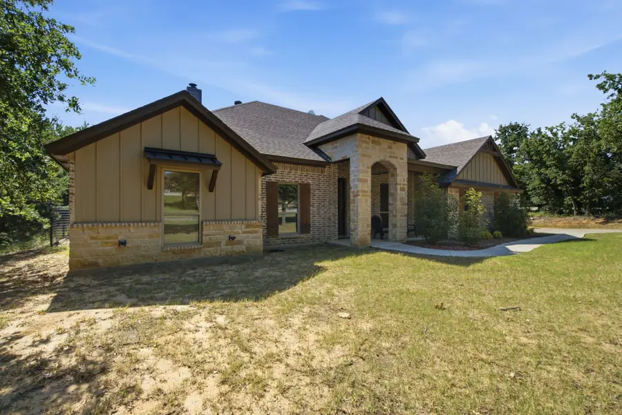 1013 Churchill Lane, Millsap, TX 76066 - #2