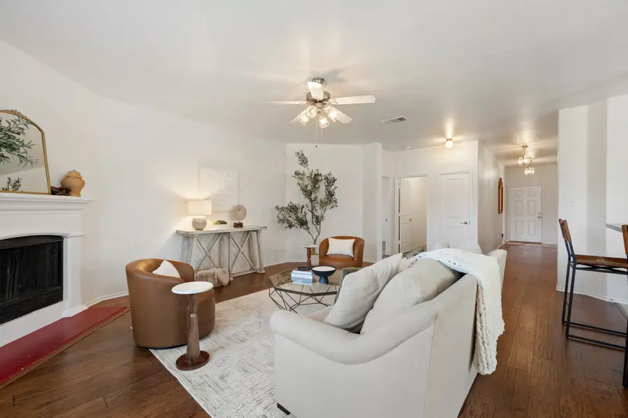 104 Holly Street, Waxahachie, TX 75165 - #3