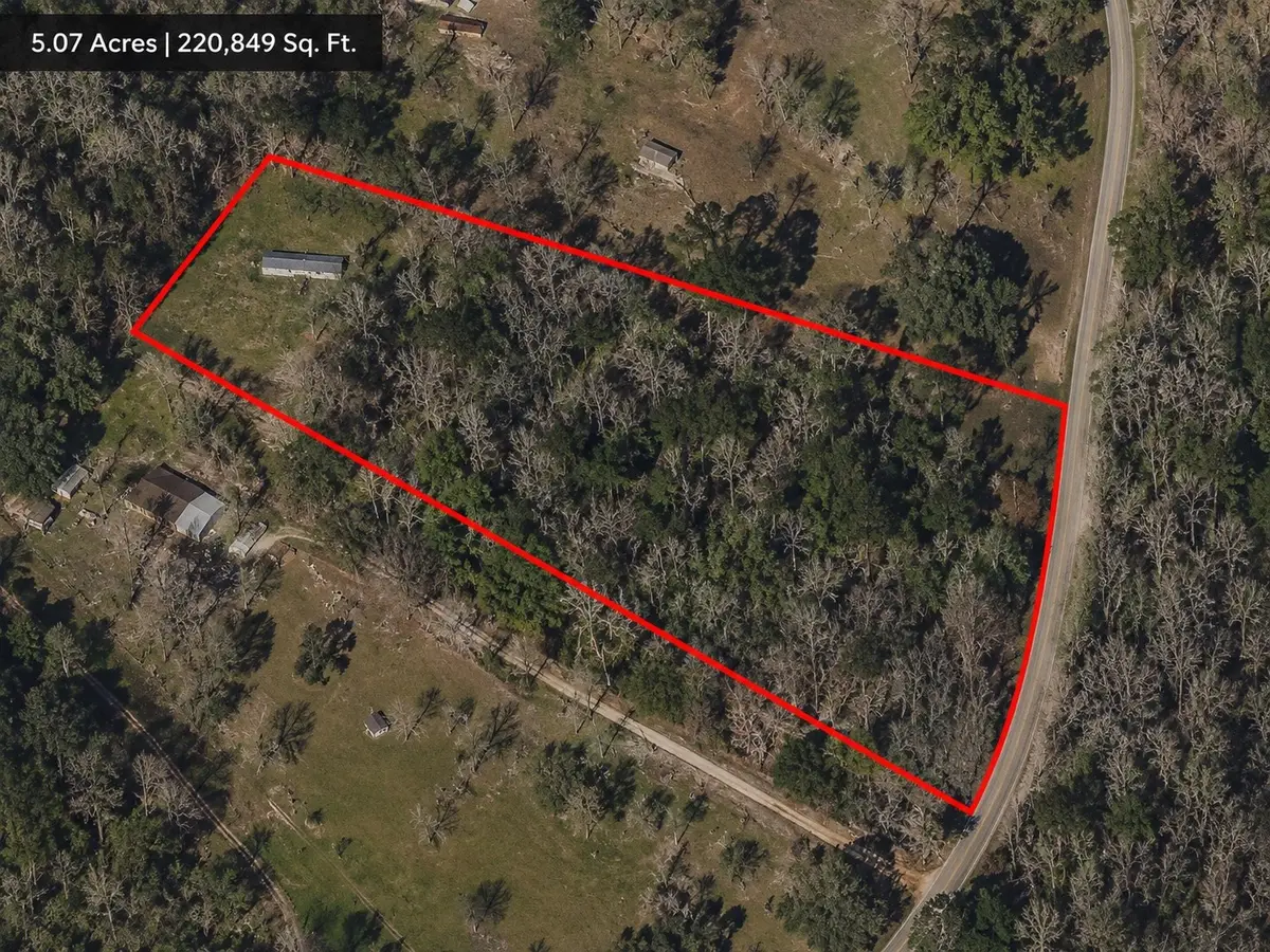 376 River Road, Angleton, TX 77515 - #1