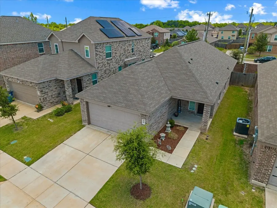1709 Mark Lane, Ennis, TX 75119 - #3