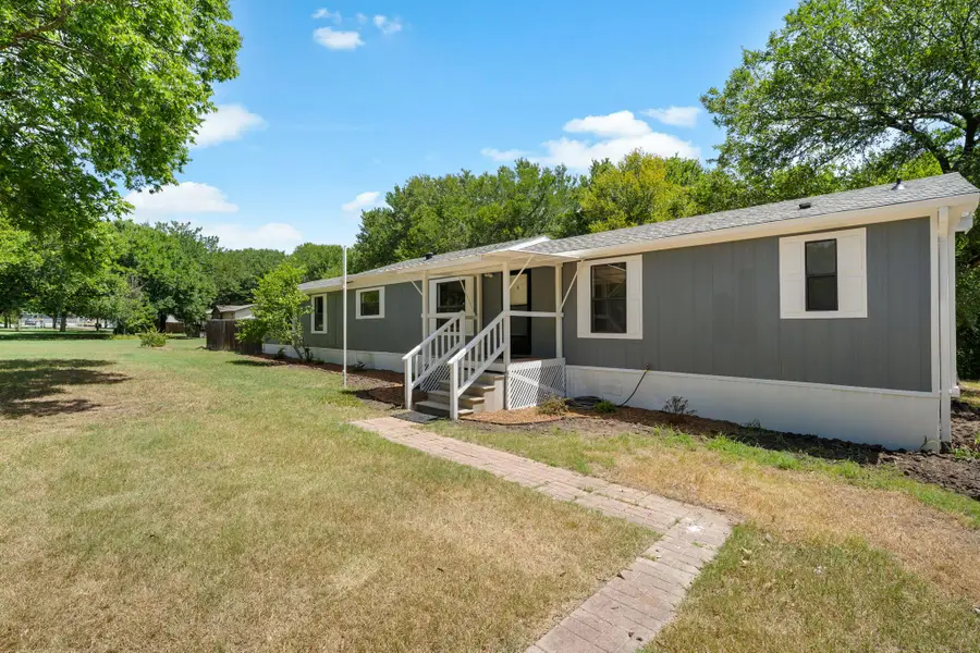 1027 Glen Brook Drive, Pecan Hill, TX 75165 - #3