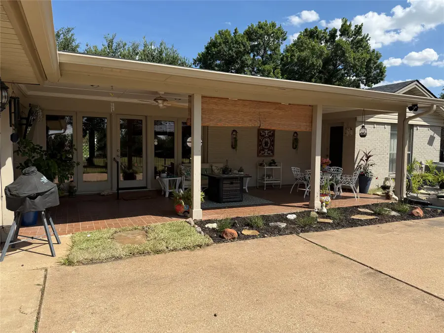 14635 Tanglewood Drive, Farmers Branch, TX 75234 - #3