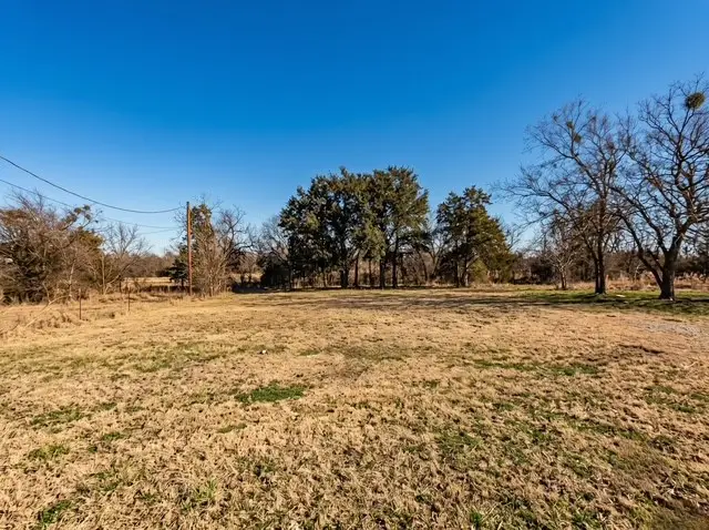 5715 Belaire Circle, Granbury, TX 76048 - #1