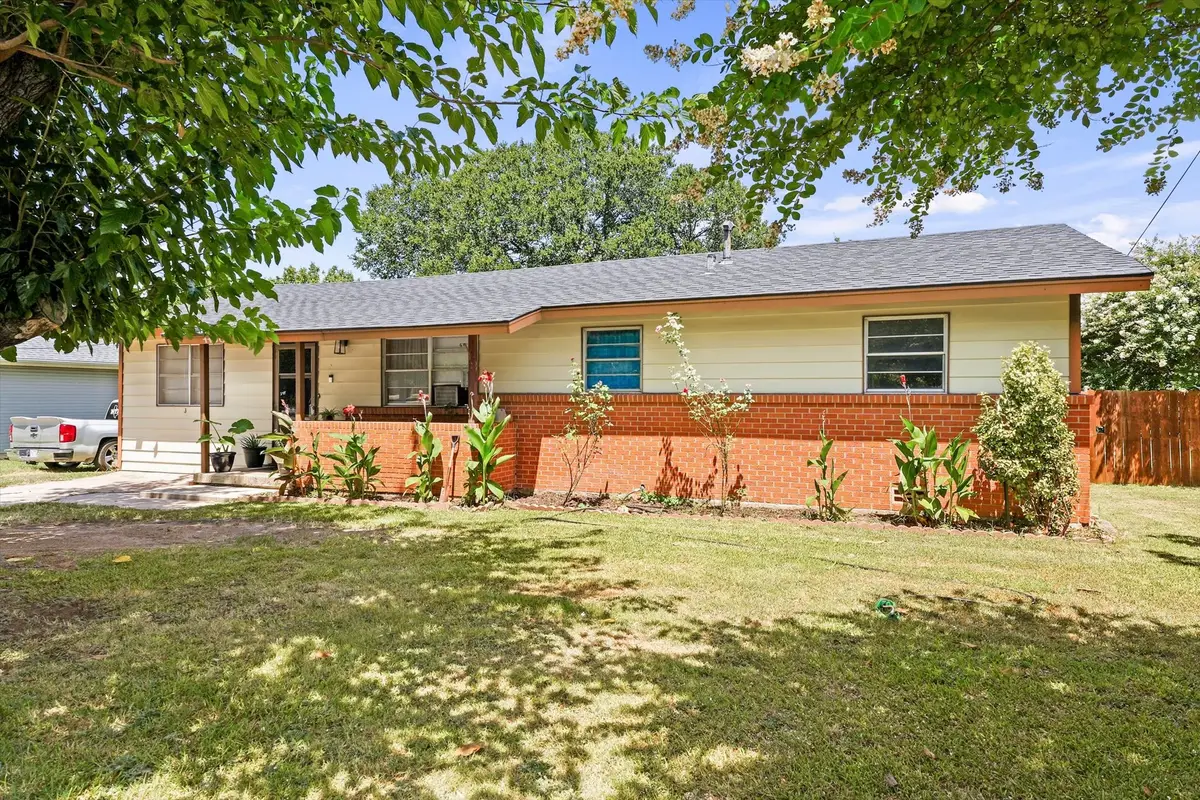 1100 N Church Street, Decatur, TX 76234 - #1