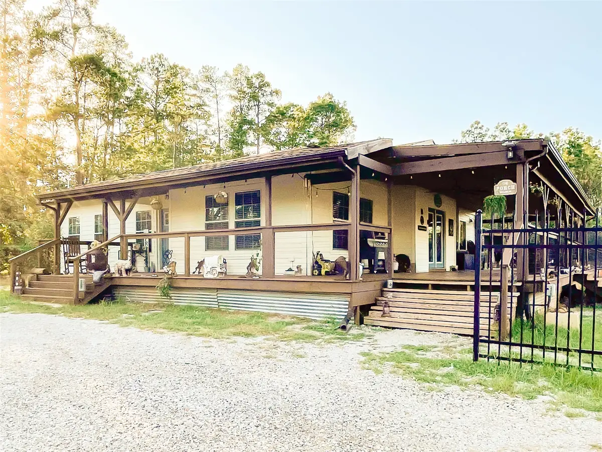 8262 Us Highway 84 W, Mount Enterprise, TX 75681 - #1