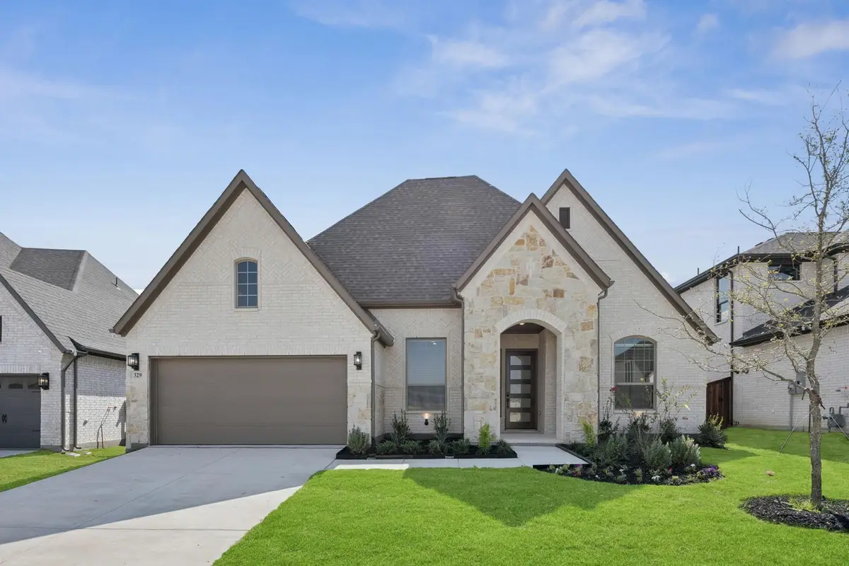100 Bristol Lane, Azle, TX 76020 - #1