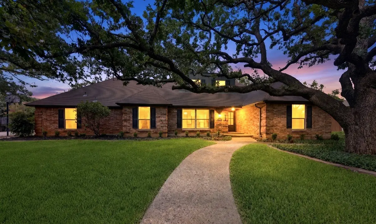 3609 Country Club Road, Arlington, TX 76013 - #1