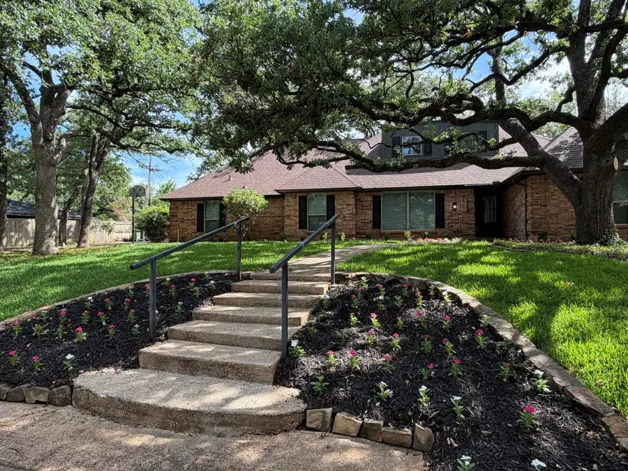 3609 Country Club Road, Arlington, TX 76013 - #3