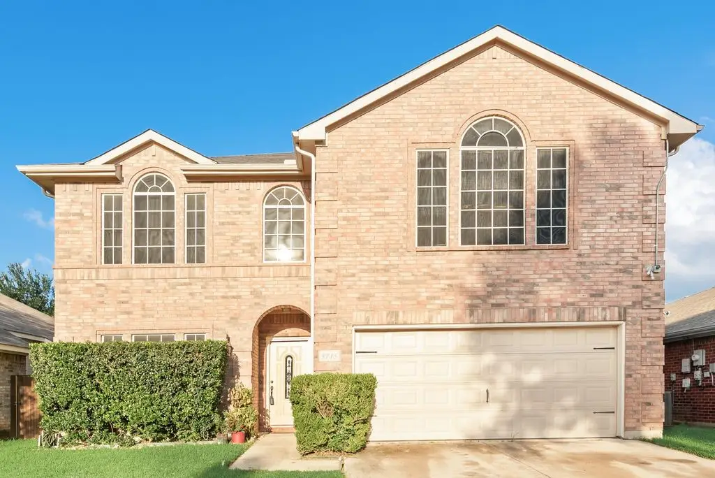 5715 Creekhollow Drive, Arlington, TX 76018 - #1