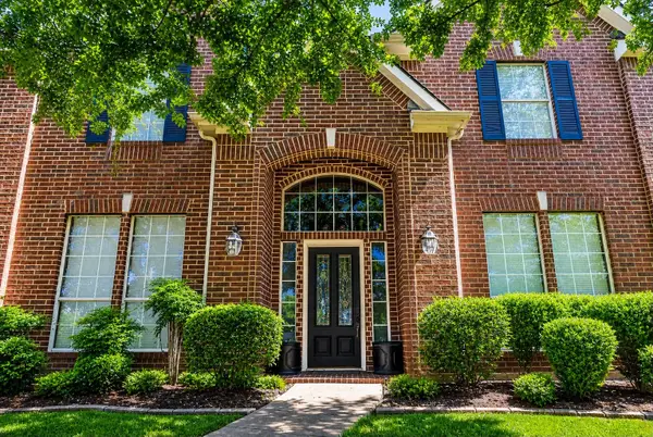 311 Melshire Street, Sunnyvale, TX 75182