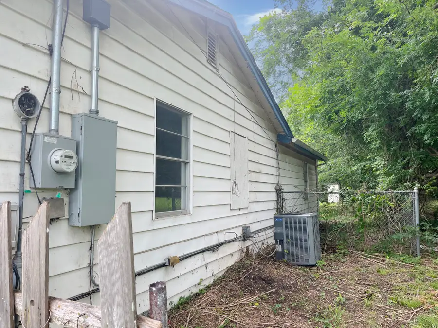 1305 N Brents Avenue, Sherman, TX 75090 - #3