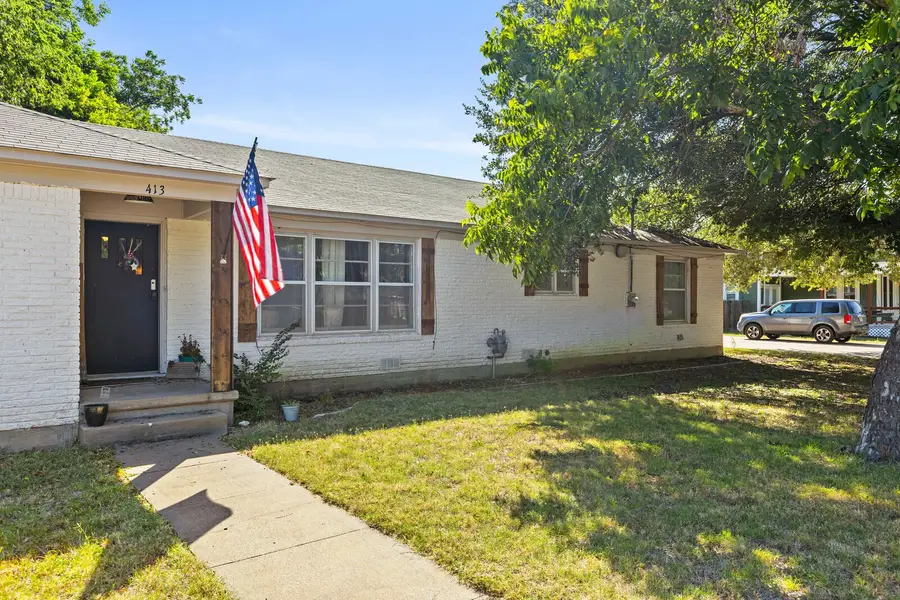 413 S Tyler Street, McGregor, TX 76657 - #3