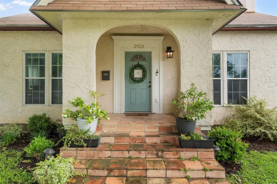 2923 Live Oak Avenue, Waco, TX 76708 - #3
