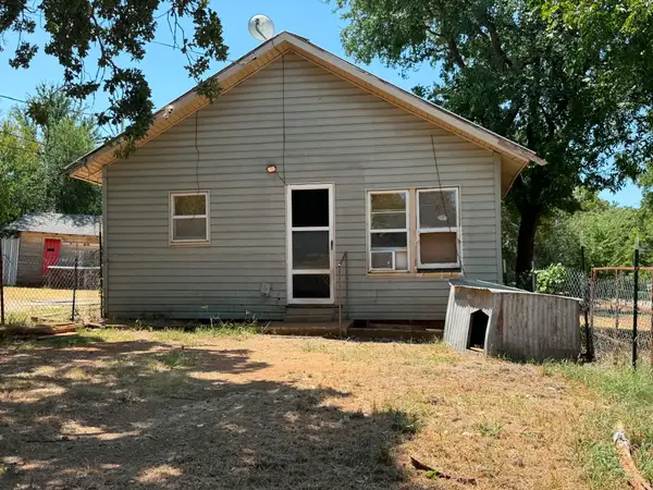 706 Ribble Road, Graham, TX 76450