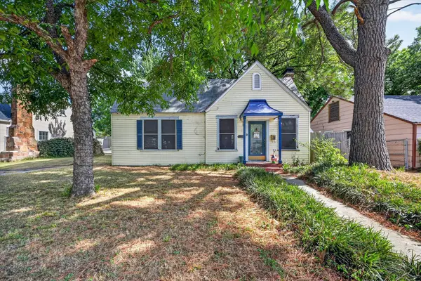 2822 Marigold Avenue, Fort Worth, TX 76111