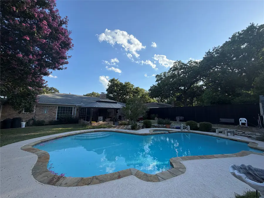 7713 Briarridge Court, North Richland Hills, TX 76182 - #2
