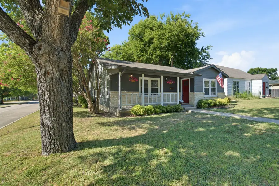 3851 Harley Avenue, Fort Worth, TX 76107 - #2