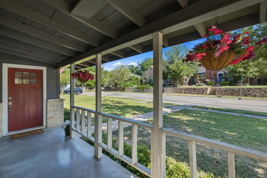 3851 Harley Avenue, Fort Worth, TX 76107 - #3