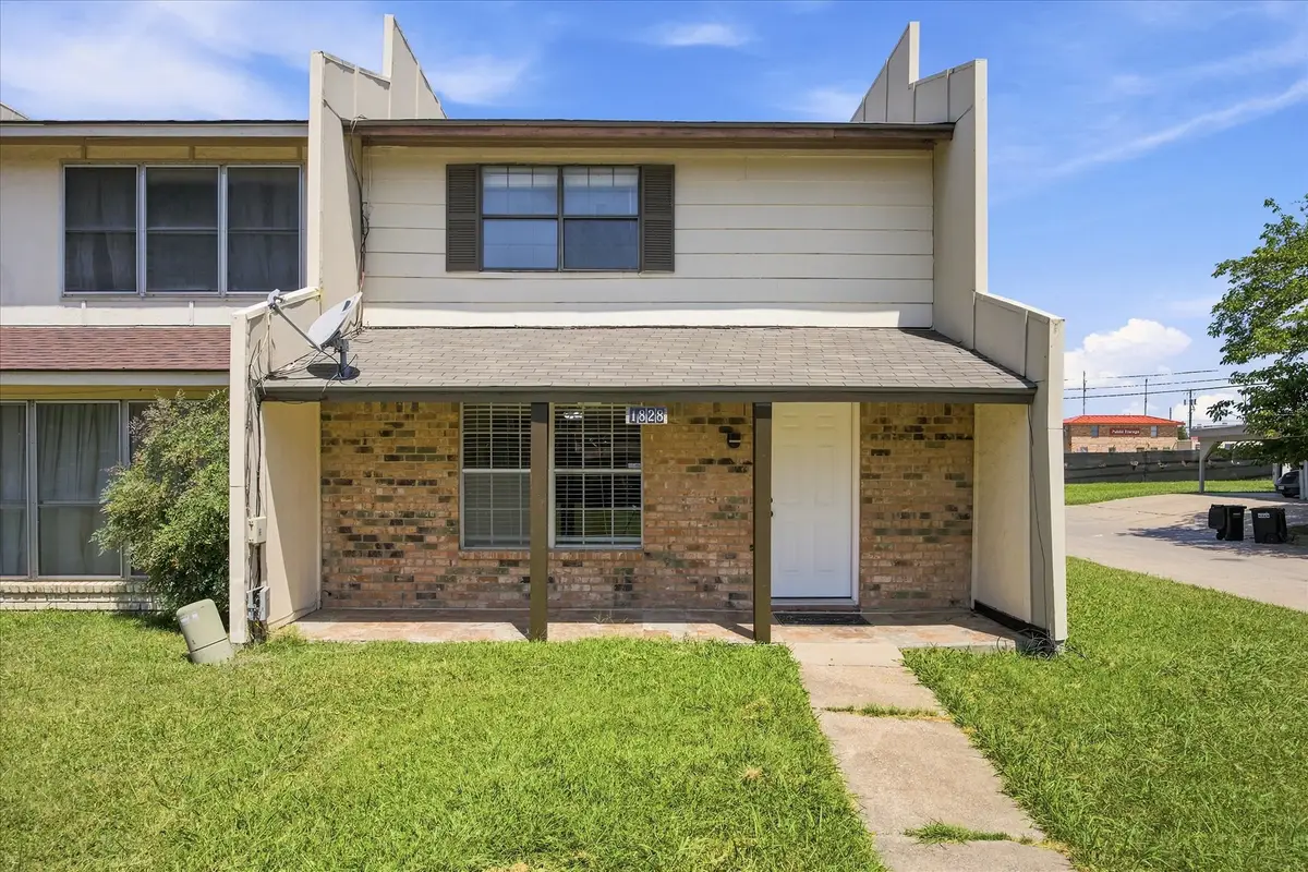 1828 Ridgeview Plaza, Mesquite, TX 75149 - #1