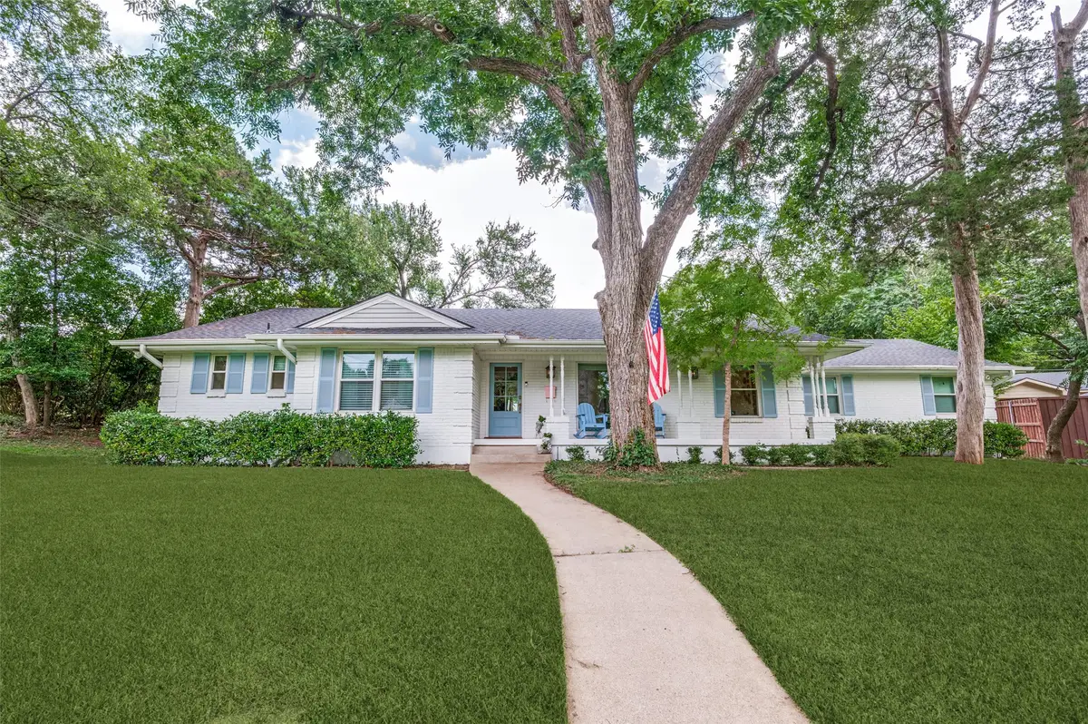 2031 Timbergrove Circle, Dallas, TX 75208 - #1